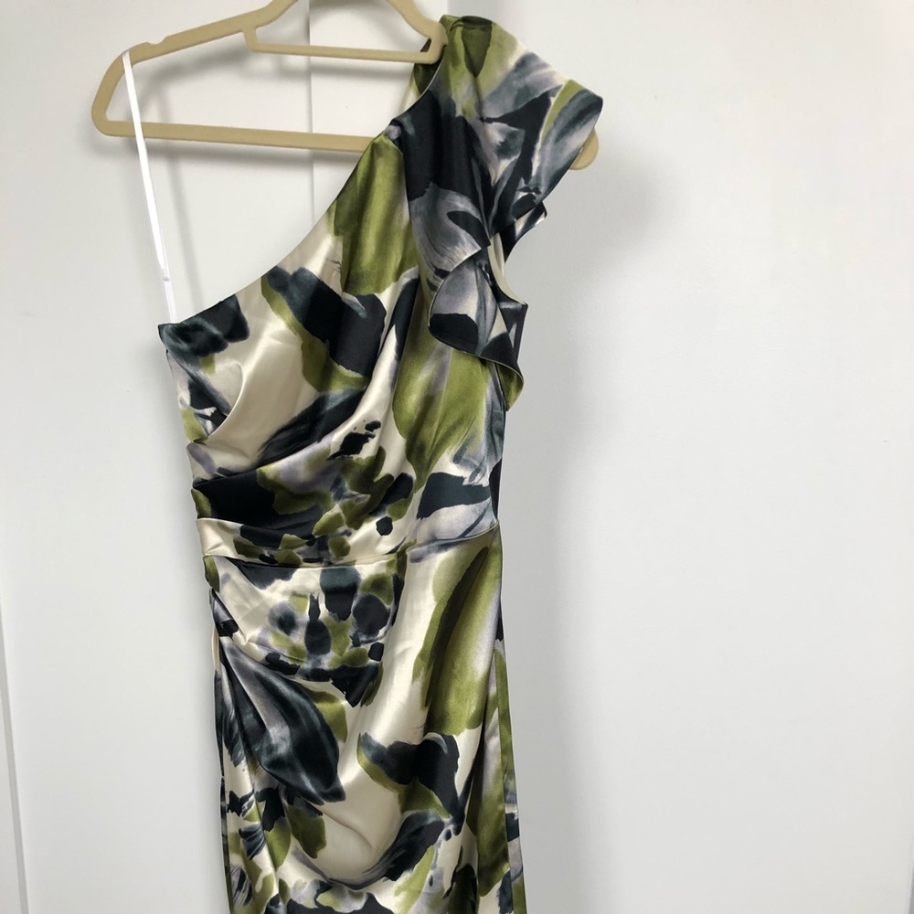 Beautiful abstract floral dress